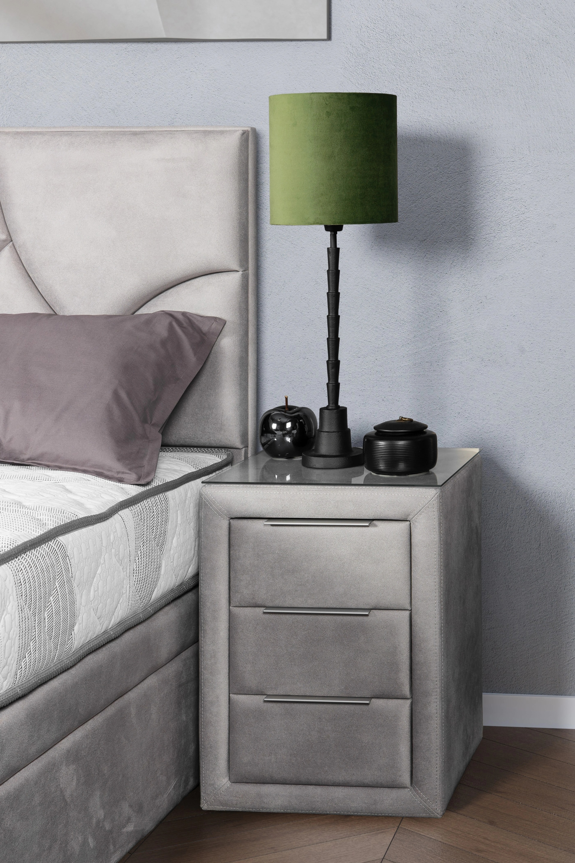 Mistral noćni ormarić Caramel Gold